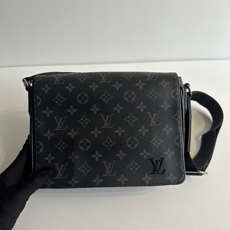 95新🔖 Louis Vuitton LV 路易威登 黑老花男士側背包-8