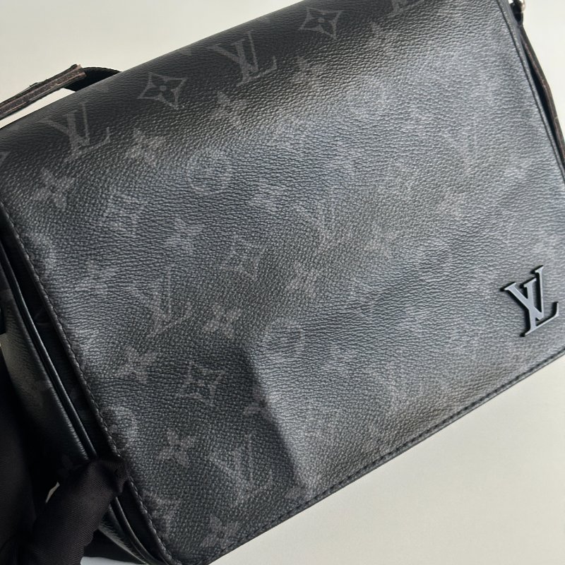 95新🔖 Louis Vuitton LV 路易威登 黑老花男士側背包-9