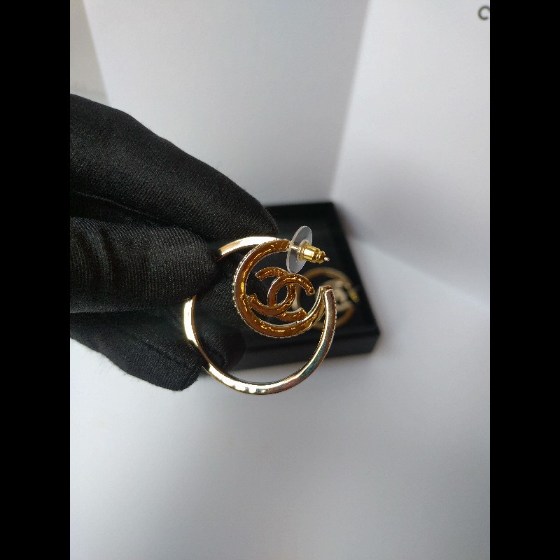 Chanel 淡金大C水鑽雙C耳環-3