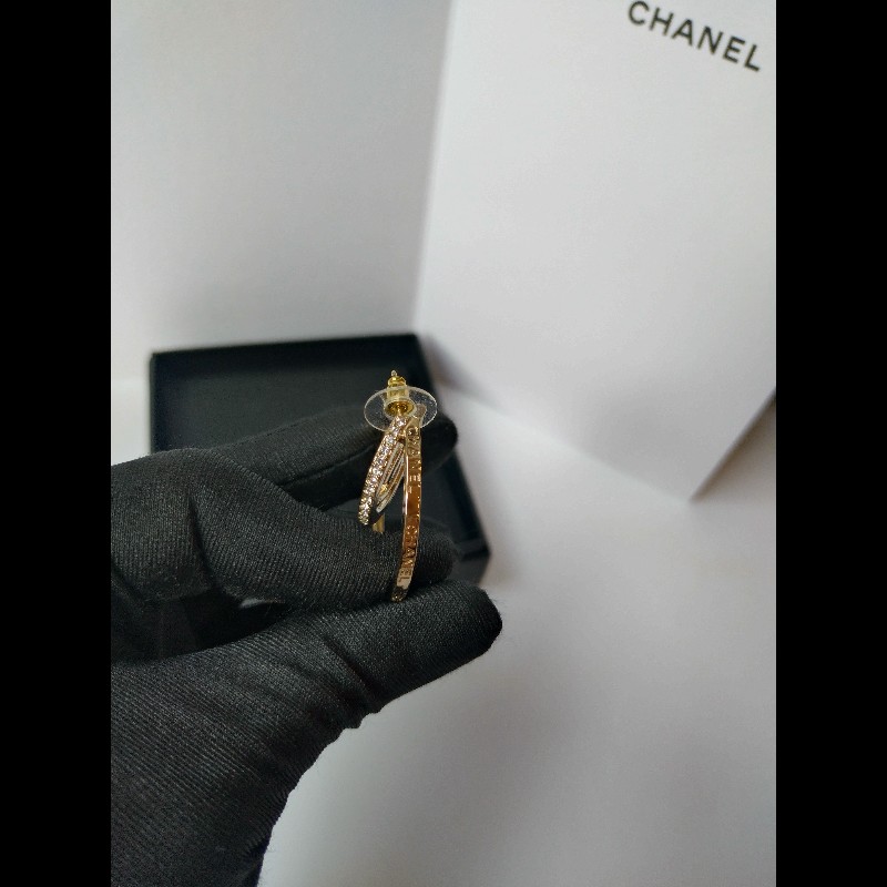 Chanel 淡金大C水鑽雙C耳環-9