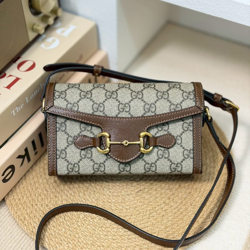 🏷Gucci 古馳．1955 Horsebit 馬銜釦橫式手機包-0