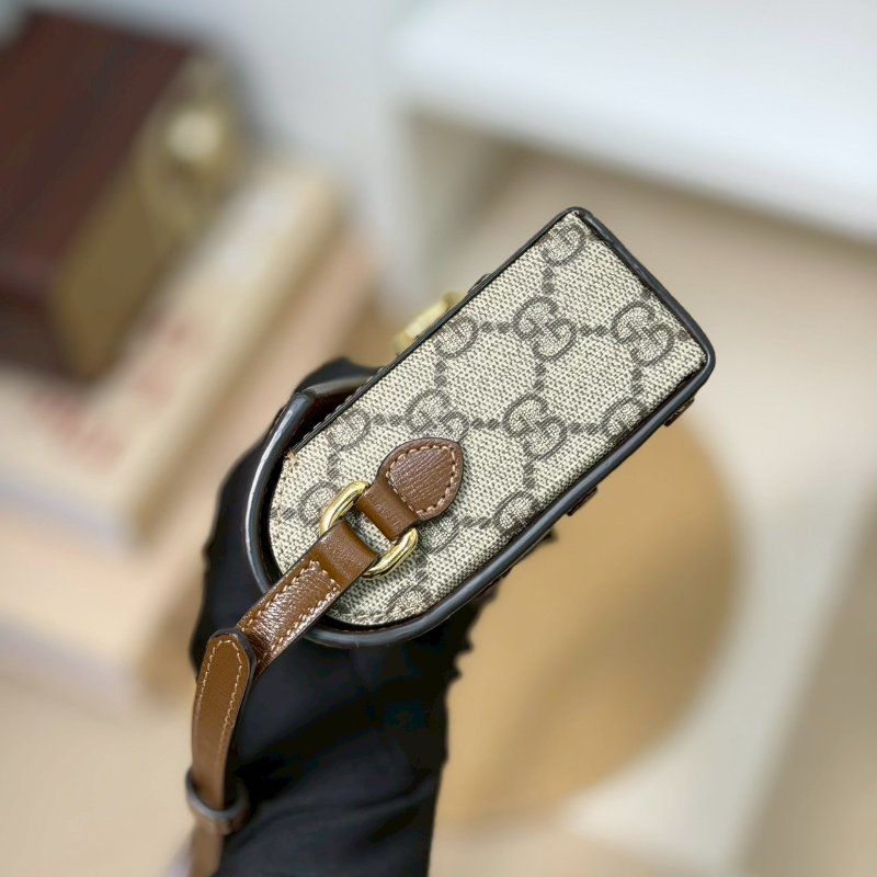 🏷Gucci 古馳．1955 Horsebit 馬銜釦橫式手機包-2