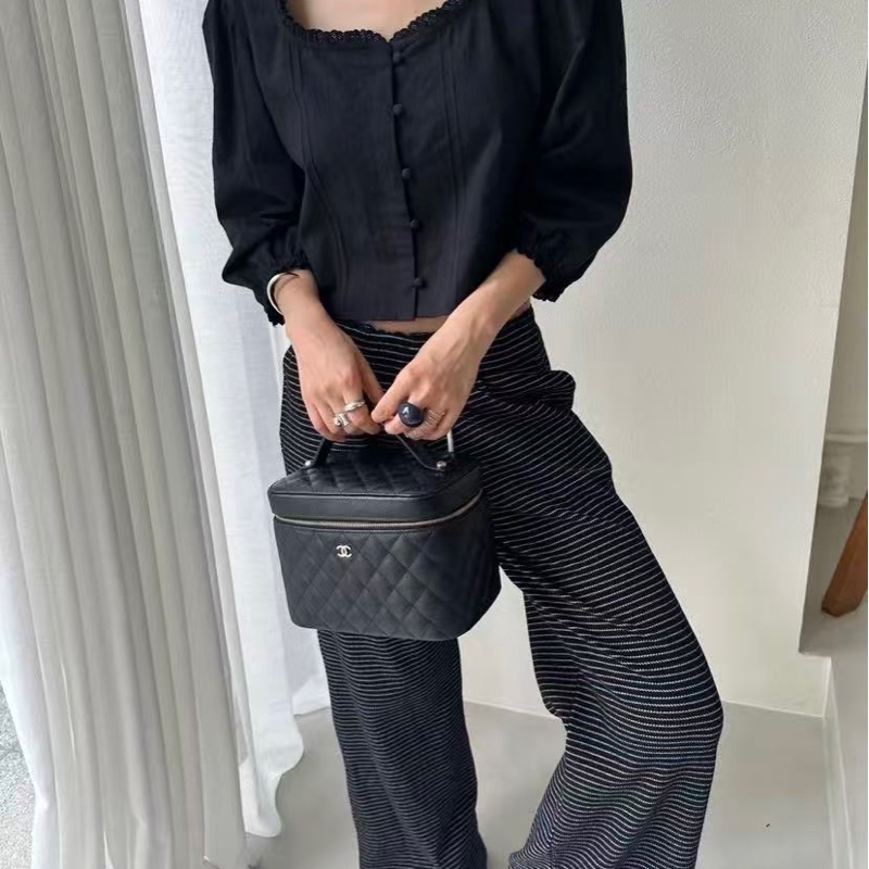 🔥新到:99新25年晶片 Chanel/香奈兒 黑金荔枝牛皮 大號化妝盒,尺寸:21*15*14cm-7