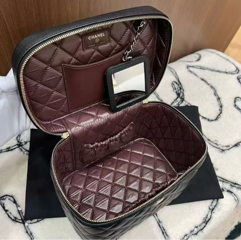🔥新到:99新25年晶片 Chanel/香奈兒 黑金荔枝牛皮 大號化妝盒,尺寸:21*15*14cm-8