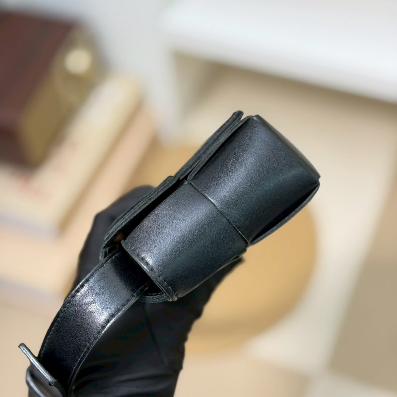 🏷BV 寶緹嘉．Cassette 8格-2