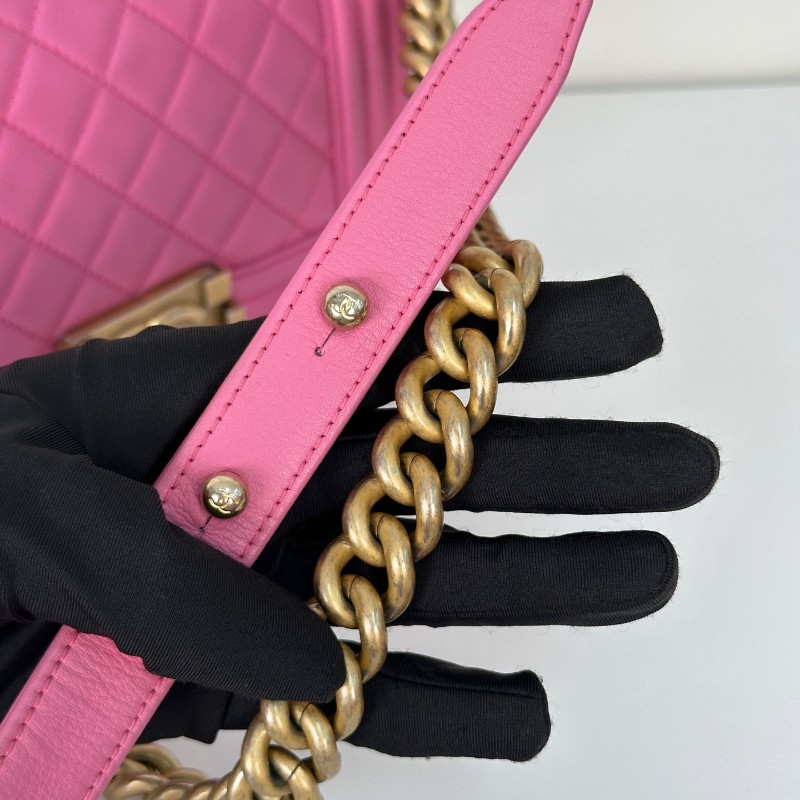Chanel Leboy牛皮 粉色金扣 20cm-4