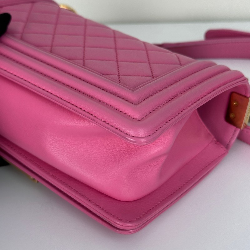 Chanel Leboy牛皮 粉色金扣 20cm-9