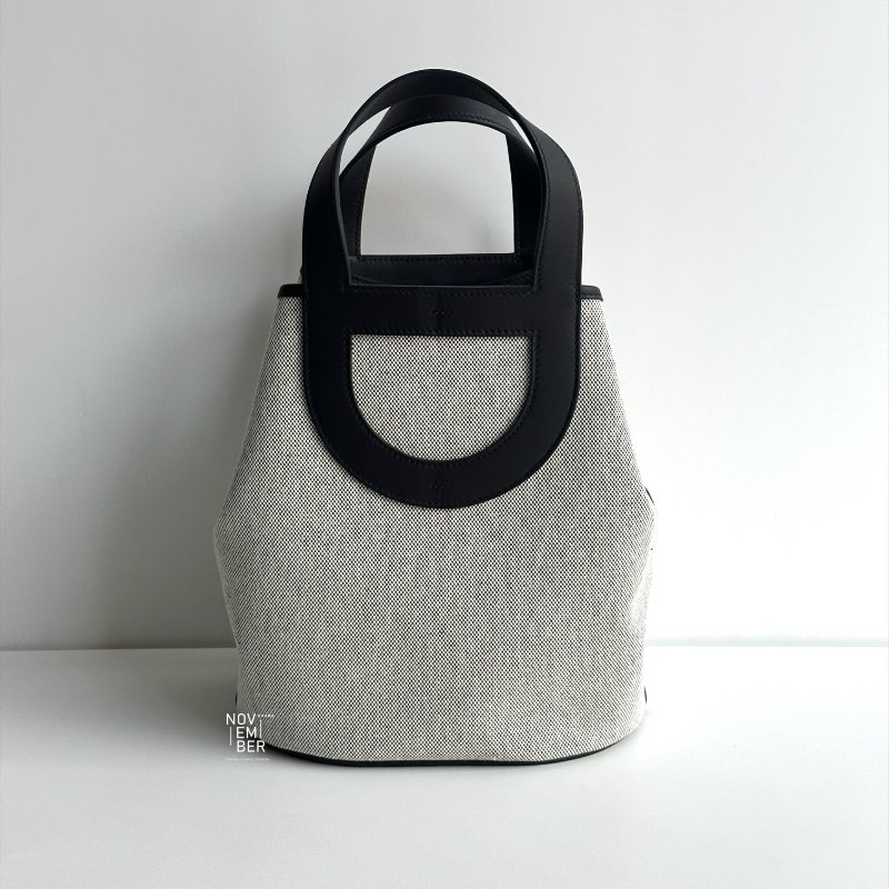 閒置新✨ Hermès 愛馬仕 In the loop 23 黑金-7