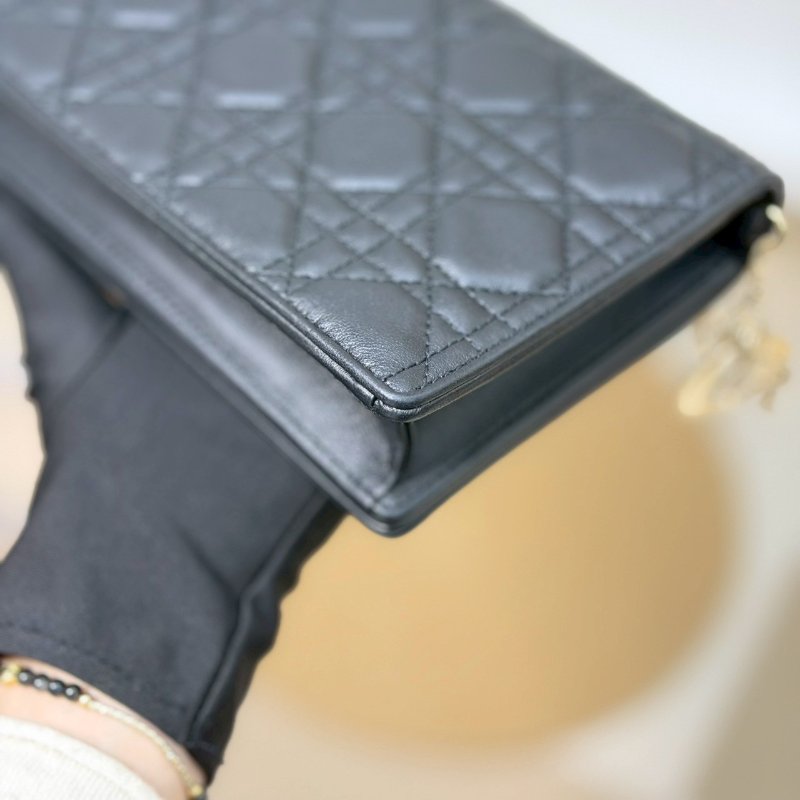 （大全配、適合送禮🎁超美！）🏷Dior 迪奧．Lady Dior Pouch-7