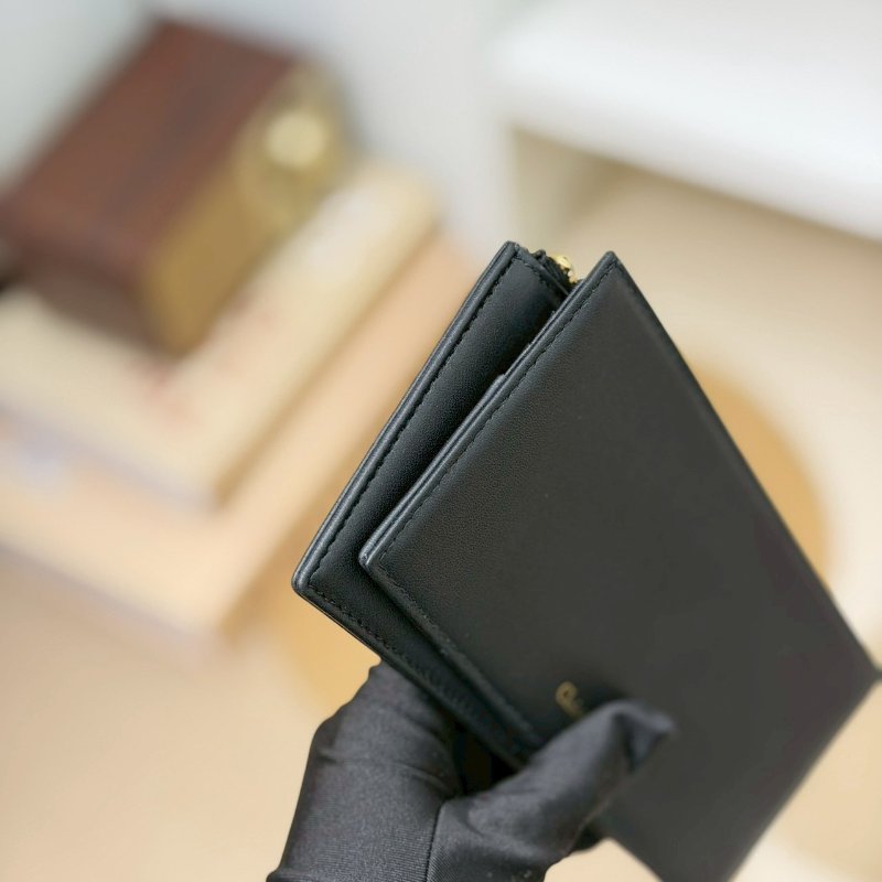 （大全配、適合送禮🎁超美！）🏷Dior 迪奧．Lady Dior Pouch-20