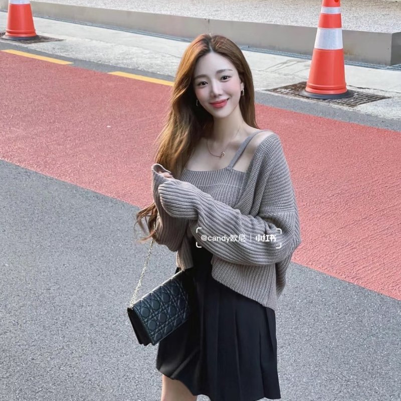 （大全配、適合送禮🎁超美！）🏷Dior 迪奧．Lady Dior Pouch-34