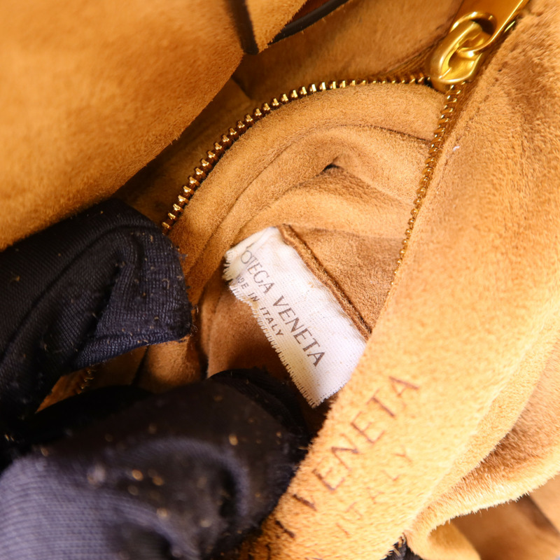 BOTTEGA VENETA 牛皮皮革Arco 33金扣肩背袋-7