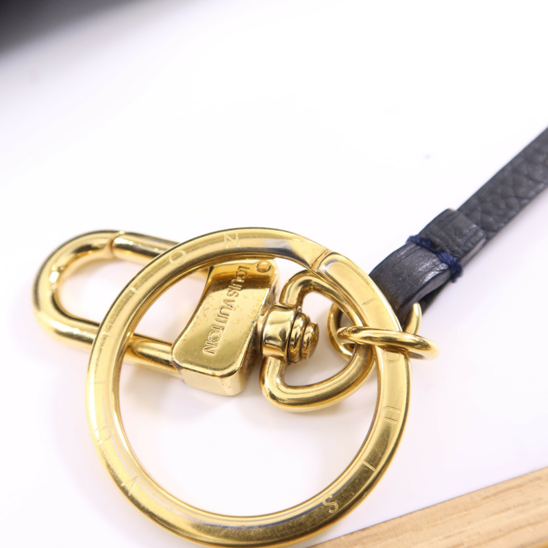 LOUIS VUITTON 牛皮皮革Artsy MM金扣肩背袋-10