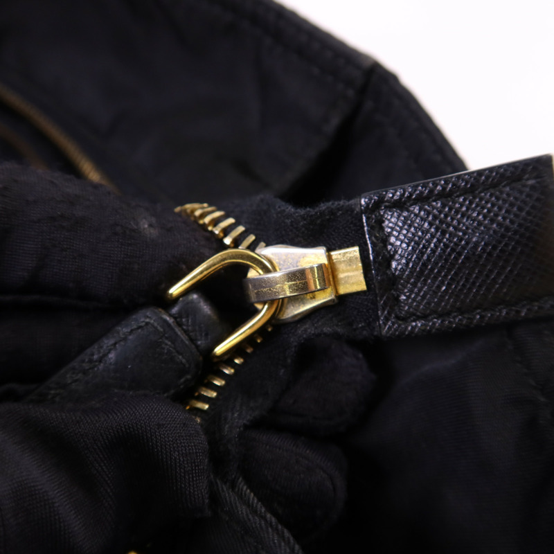 PRADA 尼龍Robot Tote Bag金扣手挽袋1BG052-8