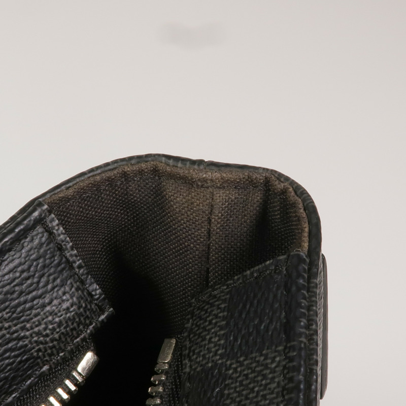 LOUIS VUITTON Damier Graphite 7 Days a Week公事包-17