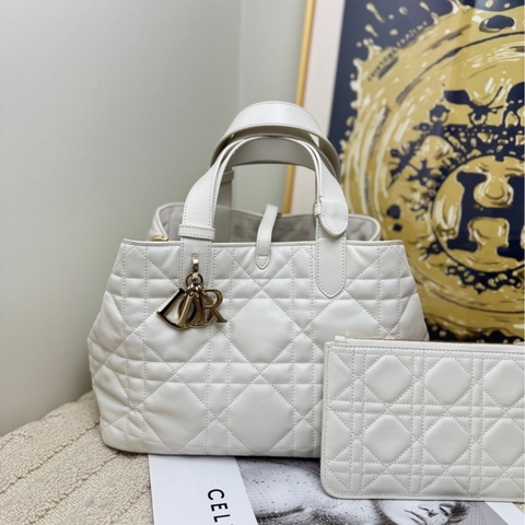 【87🆕】Dior Toujours中號購物袋托特包 白色金扣羊皮 手提包