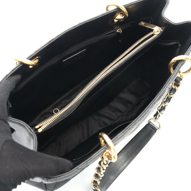 香奈兒 (CHANEL) Matelasse Grand Shopping GST 鏈條手提包，小牛皮，黑色，金色五金，二手 CC-2