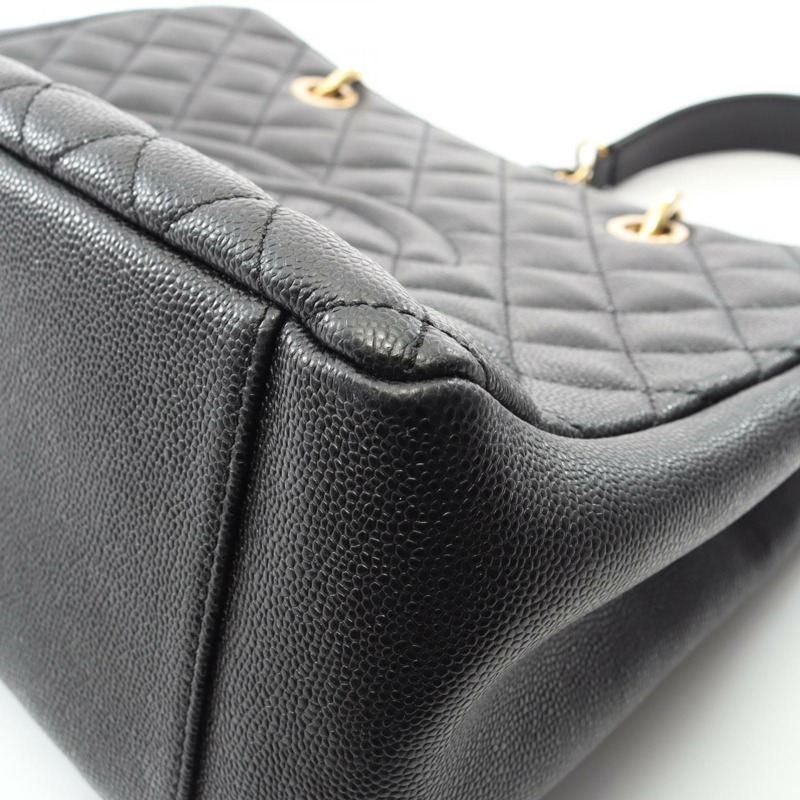 香奈兒 (CHANEL) Matelasse Grand Shopping GST 鏈條手提包，小牛皮，黑色，金色五金，二手 CC-6