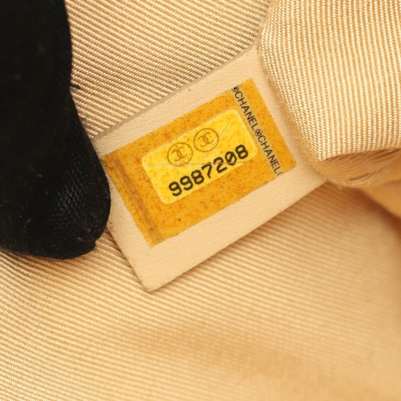 香奈兒 (CHANEL) Matelasse 鏈條肩背包,粒面小牛皮,米色,二手,女士,金色五金 CC-4