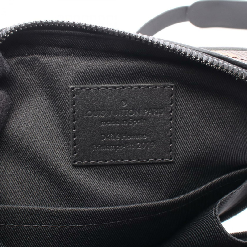 路易威登 Utility 側腰包 M44477 Monogram Solar Ray 二手 LV-3