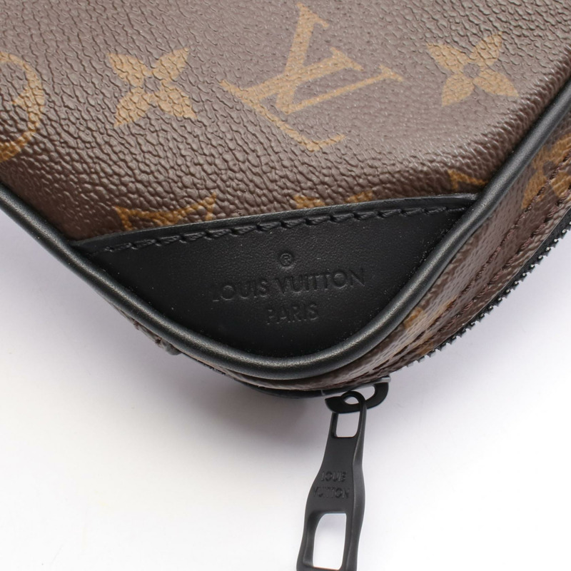 路易威登 Utility 側腰包 M44477 Monogram Solar Ray 二手 LV-5