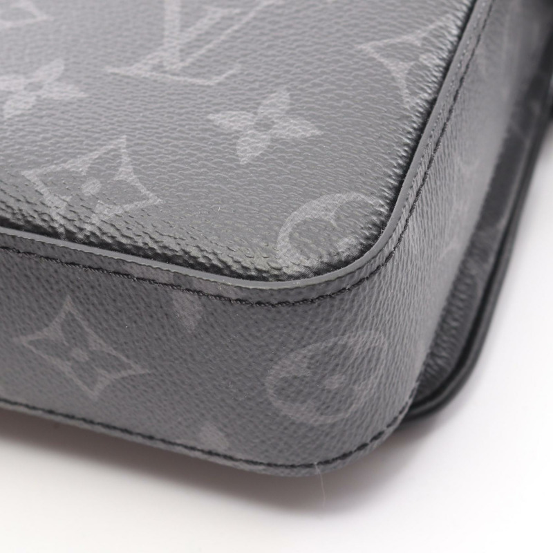 路易威登 Trio 斜背包 M69443 Monogram Eclipse 反向印花 二手-4