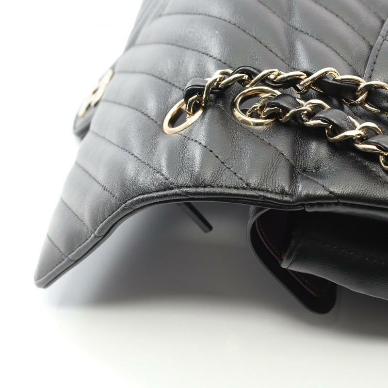 香奈兒 (CHANEL) 人字紋 V 型縫線 W 型翻蓋鏈條單肩背包 A01166 黑色皮革 金色五金 二手-7