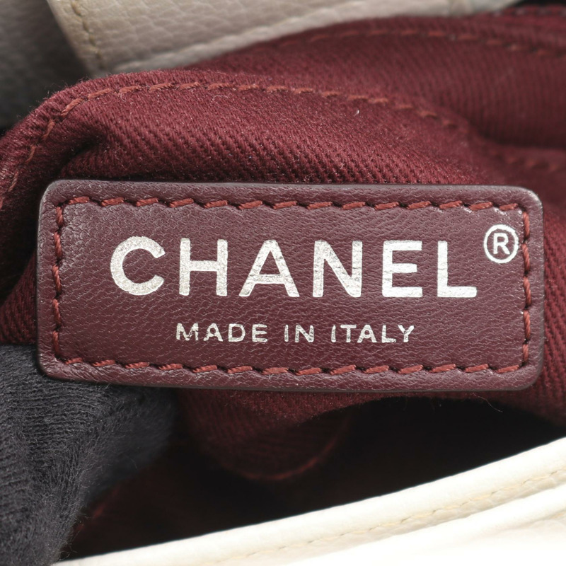 香奈兒 Neo Executive 小號斜背包 小牛皮 SHW-3