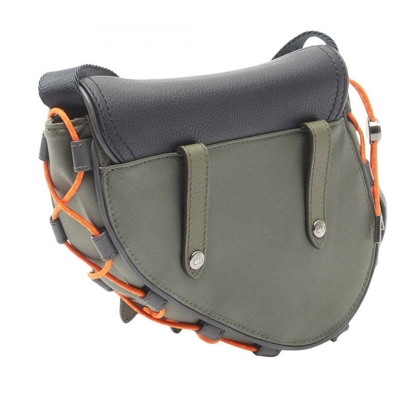 Christian Dior x Sacai 馬鞍形斜挎包，尼龍皮革，卡其色/海軍藍-1