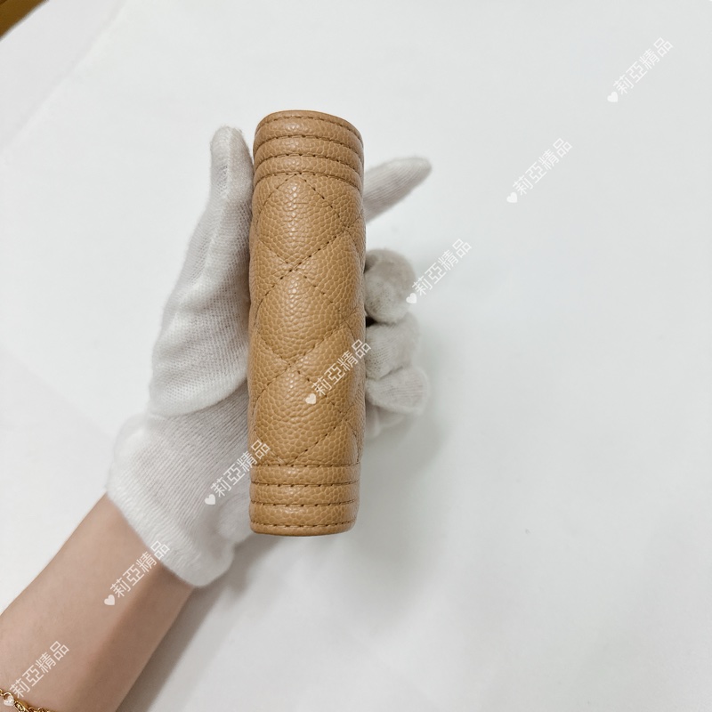 莉亞精品♡ Chanel Boy奶茶三折短夾 二手美夾-5