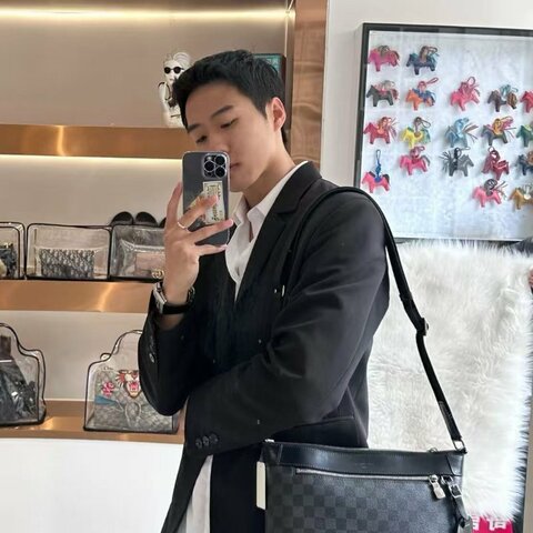 LV Greenwich藍色棋盤格郵差包36×30×8 99新配件塵袋