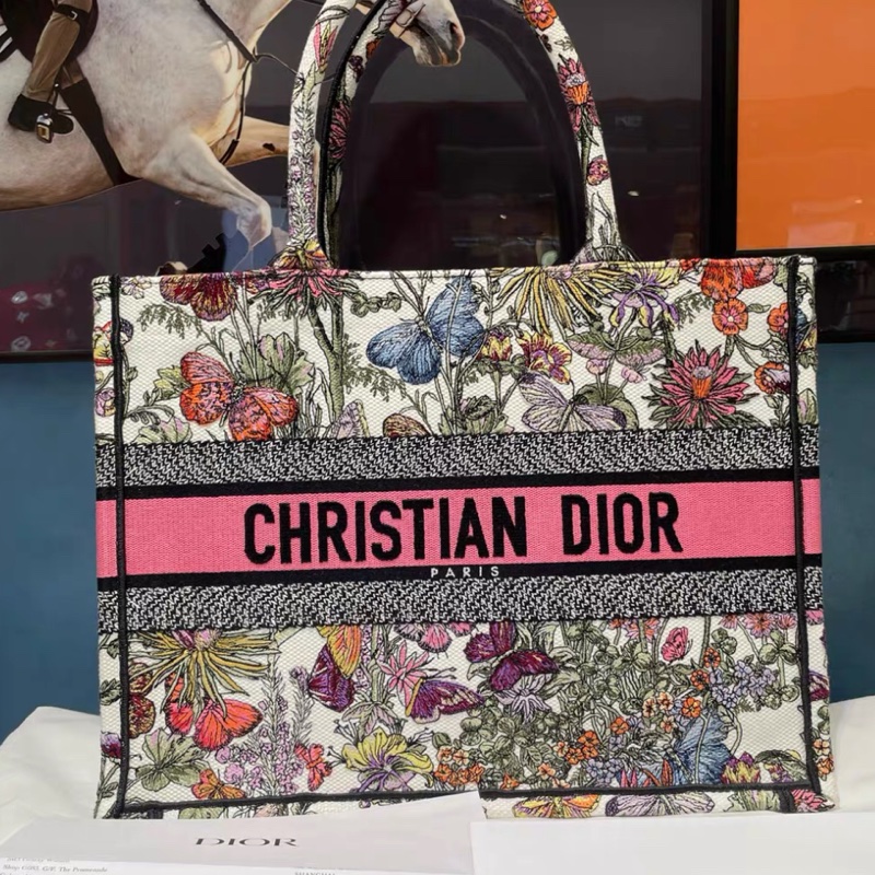 Dior tote 托特中號 2023蝴蝶刺繡特別版-0