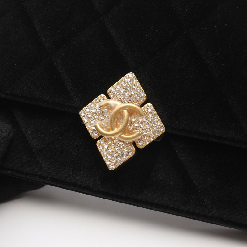 香奈兒 (CHANEL) 絎縫鏈條斜背包 AP2260 絲絨黑色 二手 金色五金-6