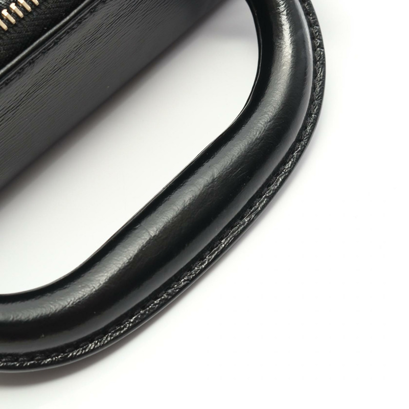 香奈兒 (CHANEL) Matelasse 頂部手柄斜挎單肩包，亮面小牛皮，黑色，二手，金色五金-8