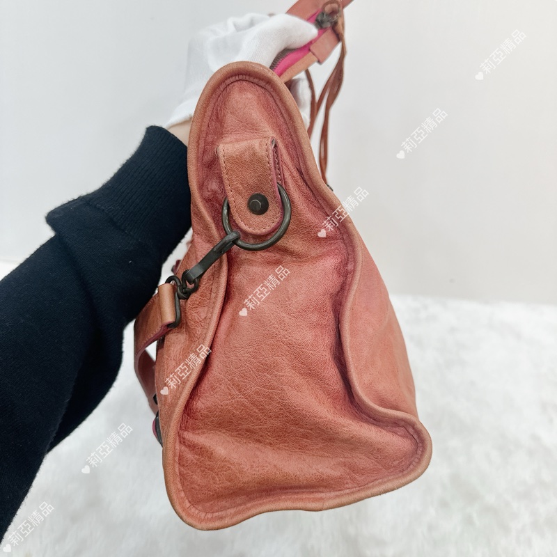 莉亞精品♡ BALENCIAGA 機車包 乾燥玫瑰粉 二手美包-4
