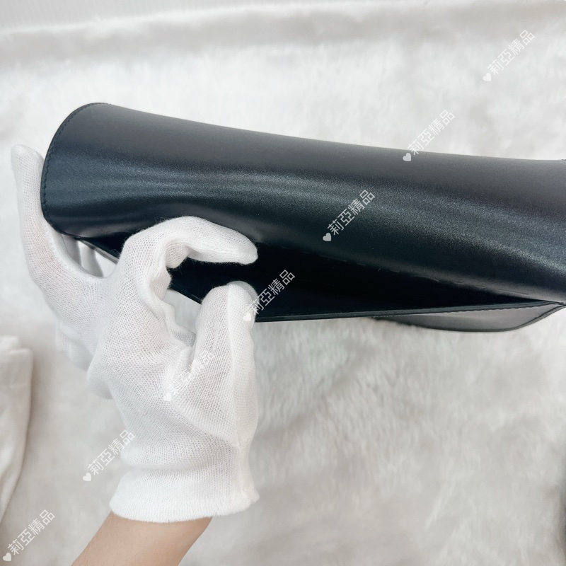 莉亞精品♡ Dior Bobby黑金 二手美包-14