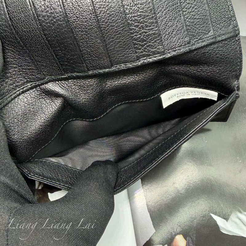 BOTTEGA VENETA BV 經典編織小羊皮對折扣式黑色中夾-9