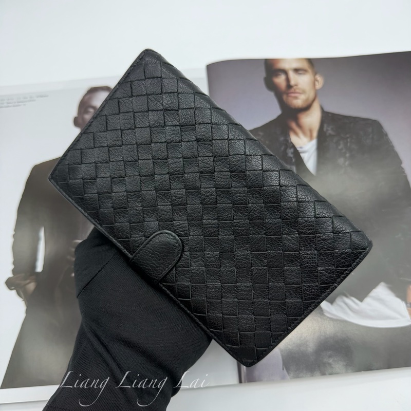 BOTTEGA VENETA BV 經典編織小羊皮對折扣式黑色中夾-16