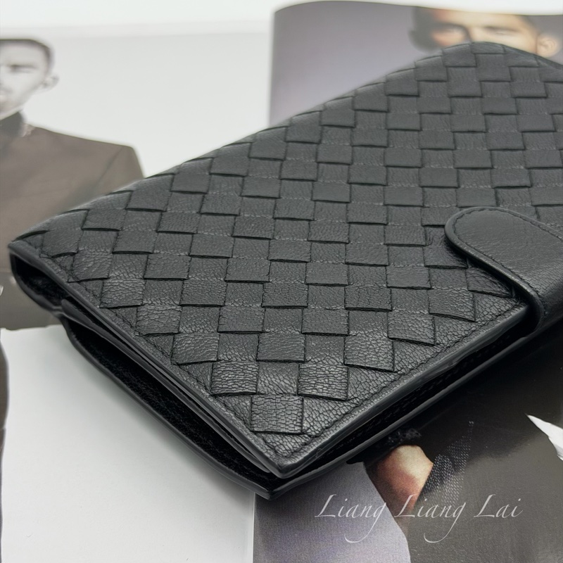 BOTTEGA VENETA BV 經典編織小羊皮對折扣式黑色中夾-23