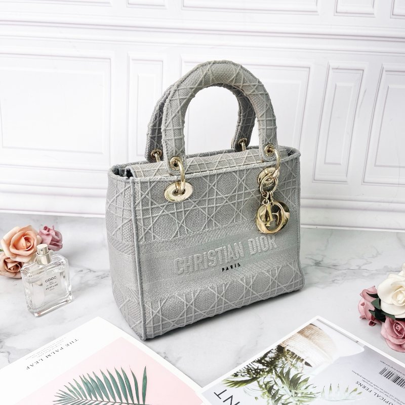 Dior  灰色藤格紋刺繡中號 LADY D-LITE 24*20*11cm 98新配件塵袋-2