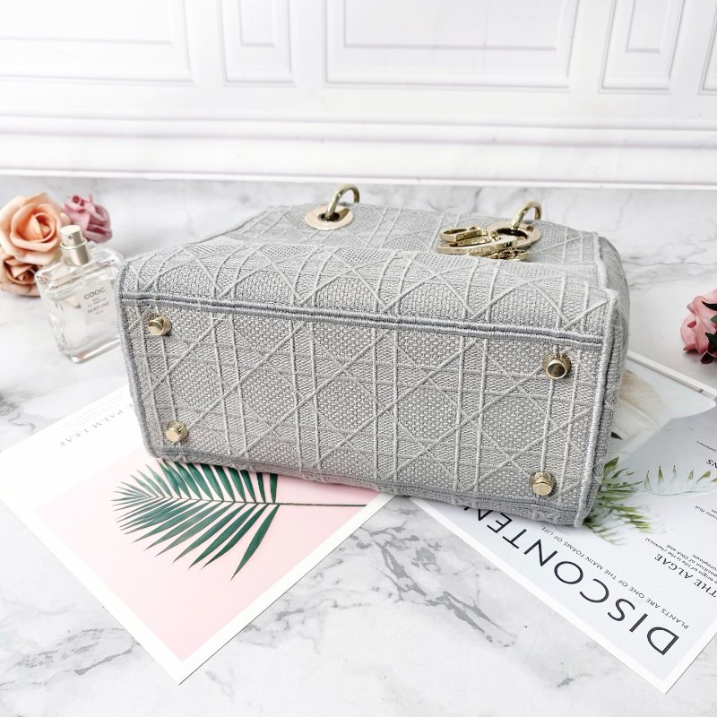 Dior  灰色藤格紋刺繡中號 LADY D-LITE 24*20*11cm 98新配件塵袋-7