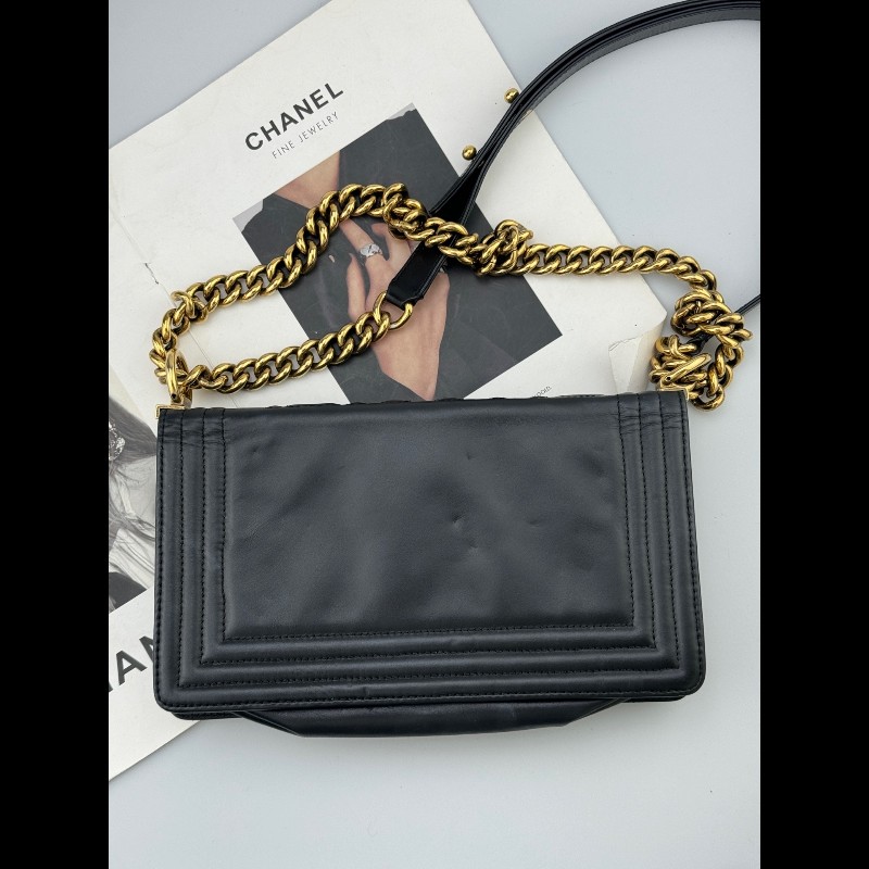Chanel Leboy黑金一代光面牛皮金扣鏈條包-1