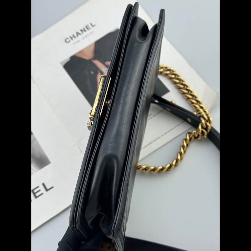 Chanel Leboy黑金一代光面牛皮金扣鏈條包-4