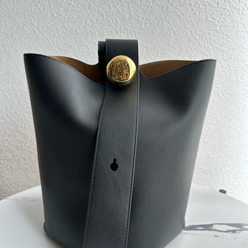 Loewe 超美單手把 圓桶包 中-0