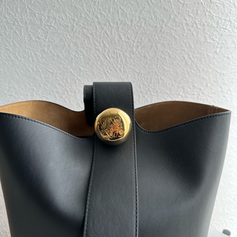 Loewe 超美單手把 圓桶包 中-1