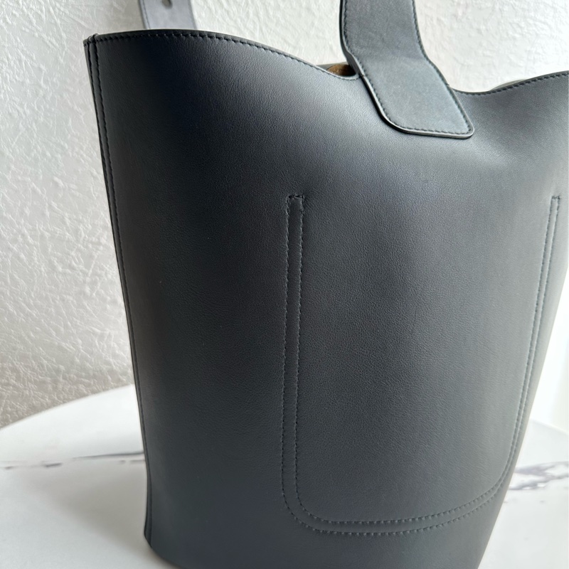 Loewe 超美單手把 圓桶包 中-2