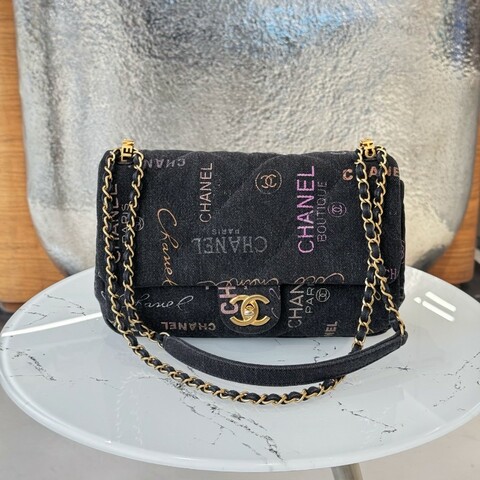 CHANEL 22P黑色塗鴉牛仔CF中號