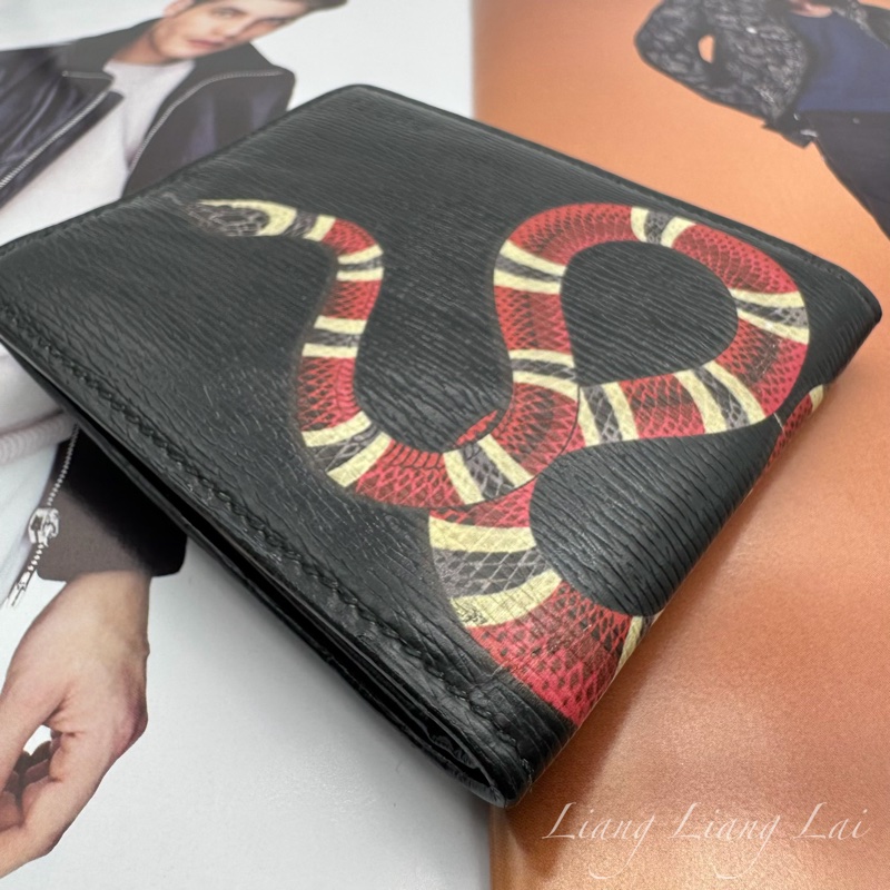 GUCCI 古馳 珊瑚蛇印花黑色對開短夾-21