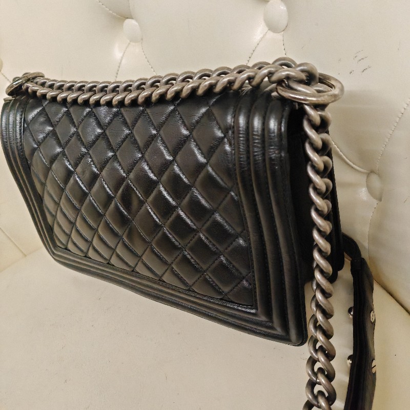 Chanel Leboy 黑色小牛皮復古銀扣菱格中號 25cm 鏈條包-5