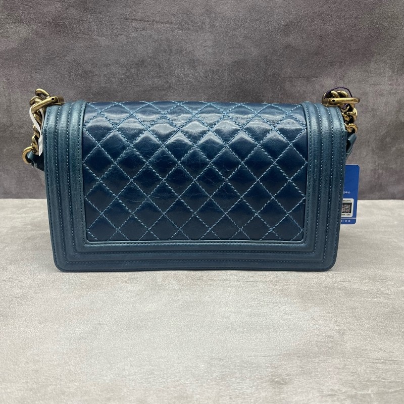 Chanel  LEBOY 藍色油蠟皮菱格紋 中號25cm-1